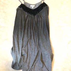 🌷 3/$10 Ombré Tank with Sequin Neckline